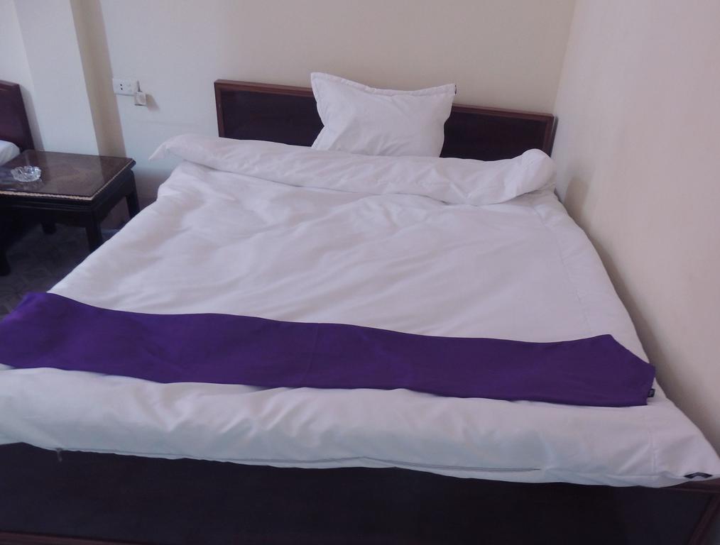 Halong Happy Hostel (Adults Only) Халонг Екстер'єр фото